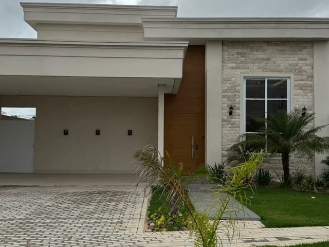 Casa 3 quartos e 3 banheiros, à venda, no bairro Condomínio Aquarela dos Poemas em Sinop