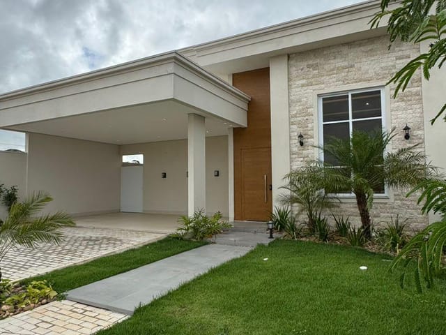 Casa 3 quartos e 3 banheiros, à venda, no bairro Condomínio Aquarela dos Poemas em Sinop