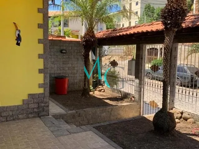 Casa com 215m² 2 quartos e 1 banheiro, à venda, no bairro Campo Grande em Rio de Janeiro