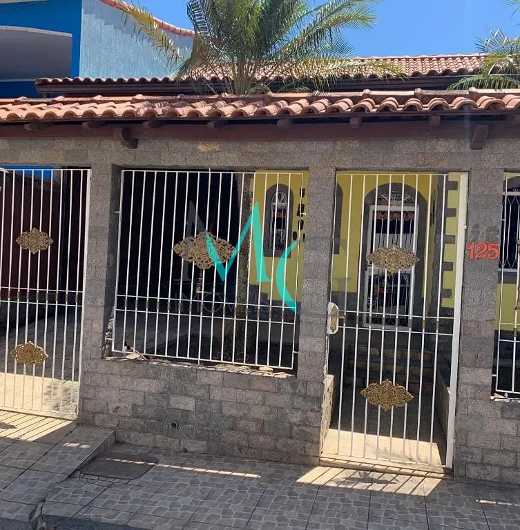 Casa, 2 quartos, 210 m² - Foto 1