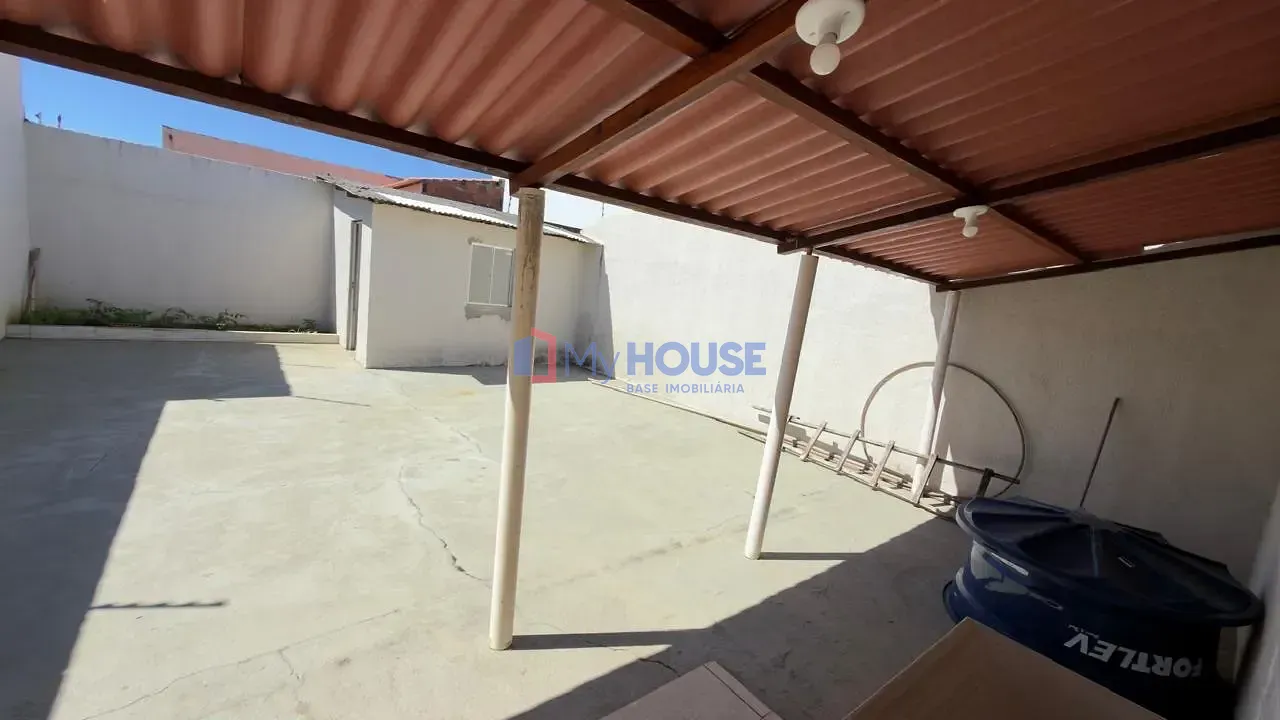 Casa, 2 quartos, 250 m² - Foto 16