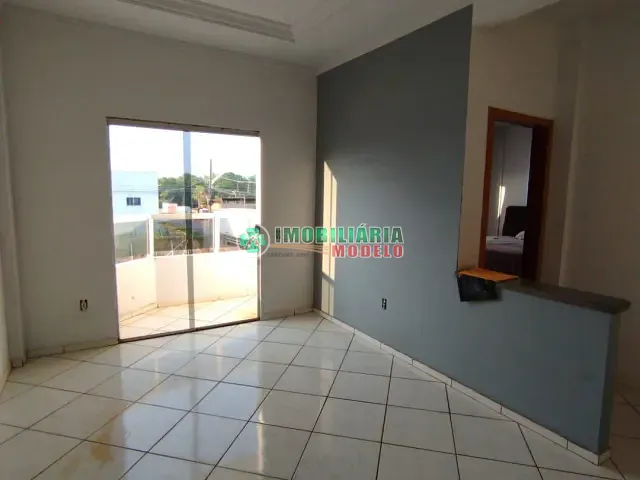 Casa 3 quartos e 2 banheiros, à venda, no bairro Nova Canarana em Canarana