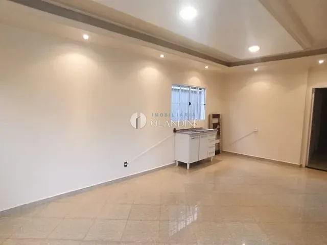 Casa com 360m² 2 quartos e 2 banheiros, à venda, no bairro Jardim Resek II em Artur Nogueira