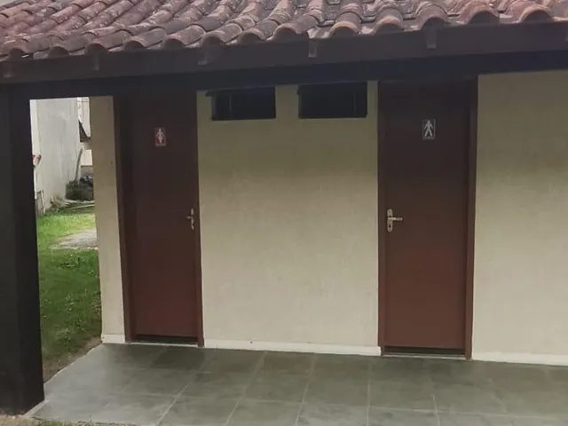 Casa 2 quartos e 2 banheiros, à venda, no bairro Novo Rio das Ostras em Rio das Ostras