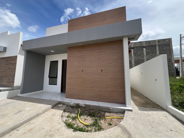 Casa 2 quartos e 2 banheiros, à venda, no bairro Olho D’Água dos Cazuzinhos em Arapiraca