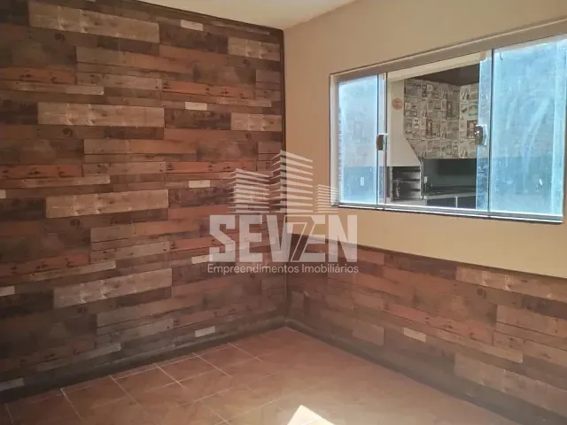Casa com 275m² 2 quartos e 2 banheiros, à venda, no bairro Jardim Ouro Verde em Bauru