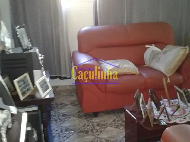 Casa com 110m² 3 quartos e 2 banheiros, à venda, no bairro Centro em Barra do Piraí