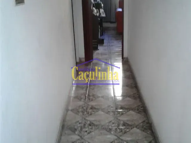 Casa com 110m² 3 quartos e 2 banheiros, à venda, no bairro Centro em Barra do Piraí