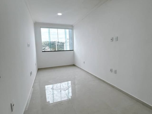 Casa com 200m² 3 quartos e 3 banheiros, à venda, no bairro Lagoa em Macaé