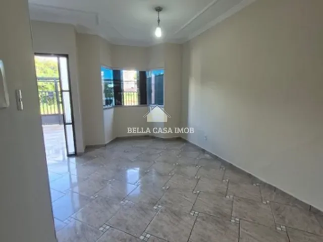 Casa com 200m² 3 quartos e 3 banheiros, para alugar, no bairro Conjunto Habitacional Júlio de Mesquita Filho em Sorocaba
