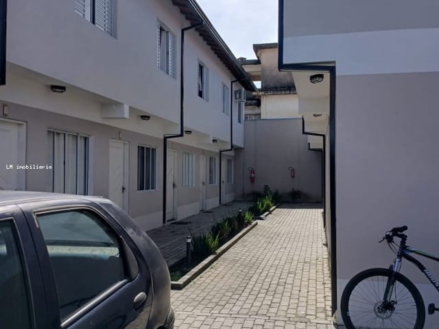 Casa 2 quartos e 2 banheiros, à venda, no bairro Calmon Viana em Poá