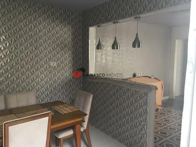 Casa com 96m² 2 quartos e 2 banheiros, à venda, no bairro Vila Palmares em Santo André
