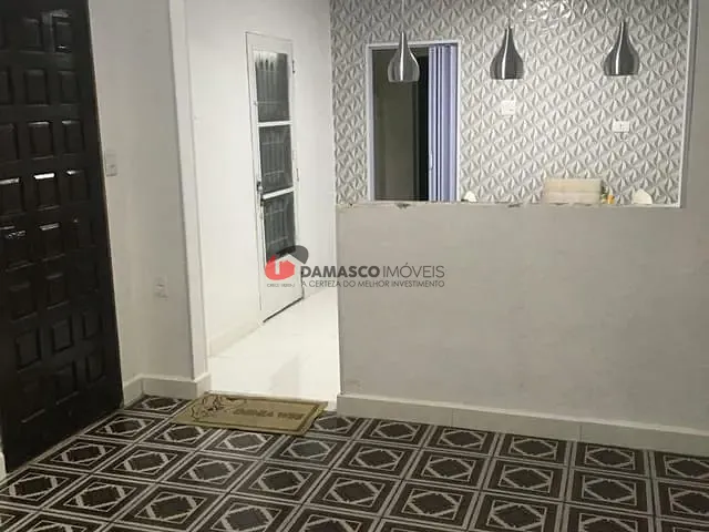 Casa com 96m² 2 quartos e 2 banheiros, à venda, no bairro Vila Palmares em Santo André
