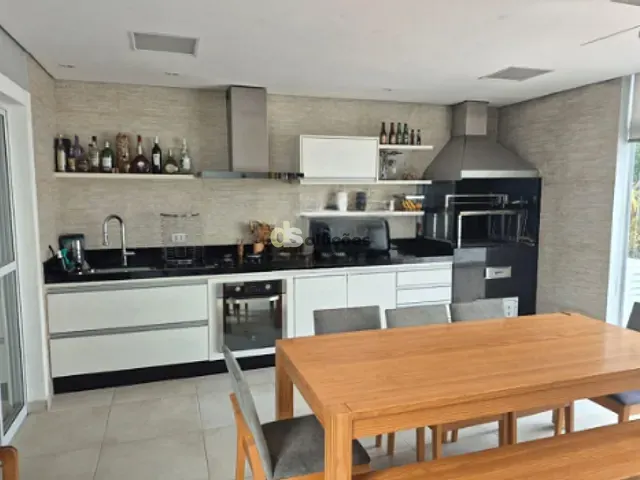 Casa 3 quartos e 4 banheiros, à venda, no bairro Jardim Virginia Bianca em São Paulo