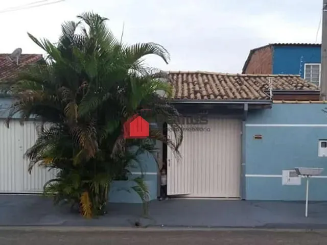 Casa com 150m², à venda, no bairro Laerte Assunção em Pindamonhangaba