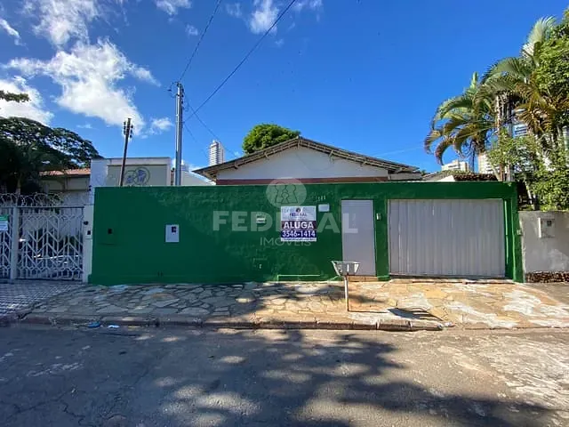 Casa com 360m² 3 quartos e 2 banheiros, para alugar, no bairro Setor Oeste em Goiânia