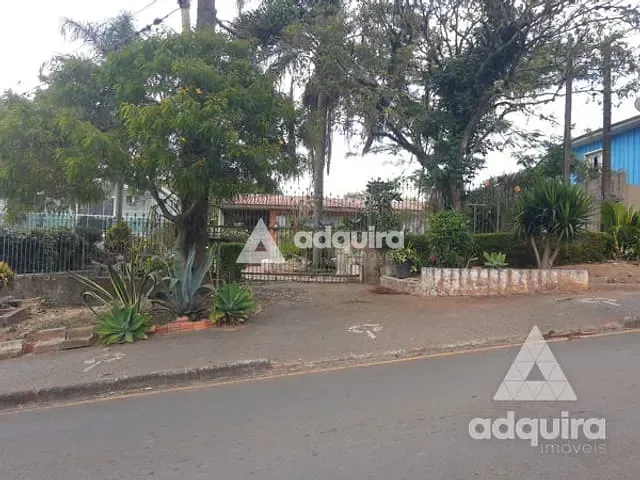 Casa com 462m² 2 quartos e 3 banheiros, à venda, no bairro Chapada em Ponta Grossa