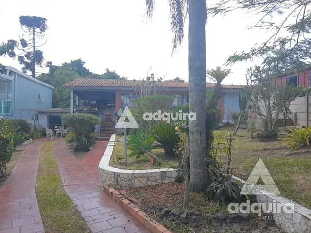 Casa com 462m² 2 quartos e 3 banheiros, à venda, no bairro Chapada em Ponta Grossa