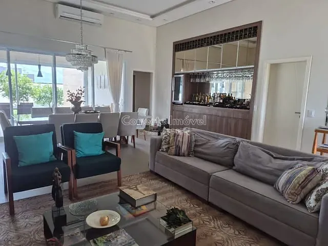 Casa 3 quartos e 5 banheiros, à venda, no bairro Condomínio Tamboré em Jaguariúna