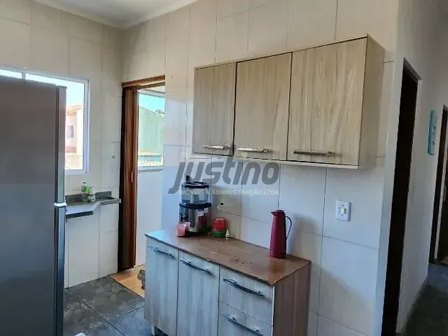 Casa com 275m² 2 quartos e 1 banheiro, à venda, no bairro Nova Itanhaém em Itanhaém