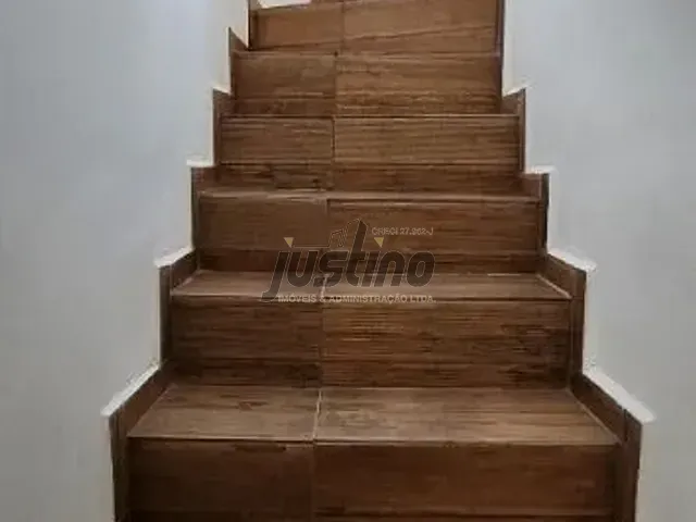 Casa com 275m² 2 quartos e 1 banheiro, à venda, no bairro Nova Itanhaém em Itanhaém