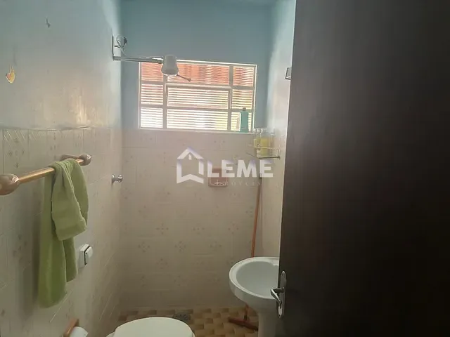 Casa com 316m² 3 quartos e 1 banheiro, à venda, no bairro Jardim Santa Maria em Mococa