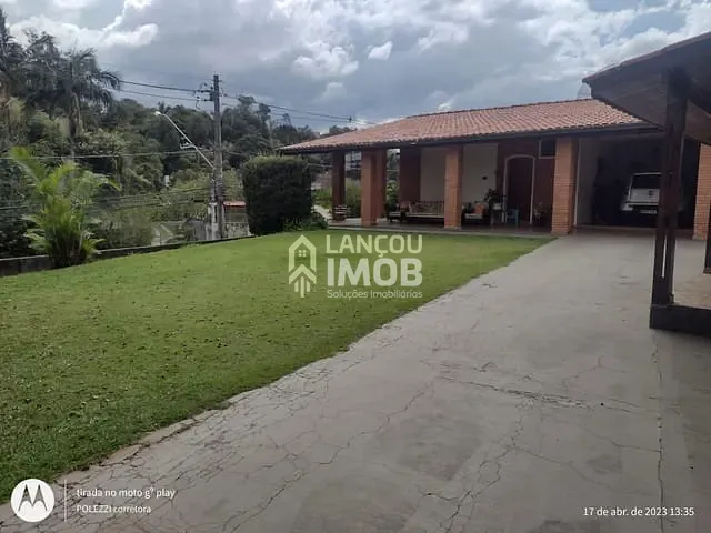 Casa com 736m² 3 quartos e 3 banheiros, à venda, no bairro Jardim Colonial em Jundiaí