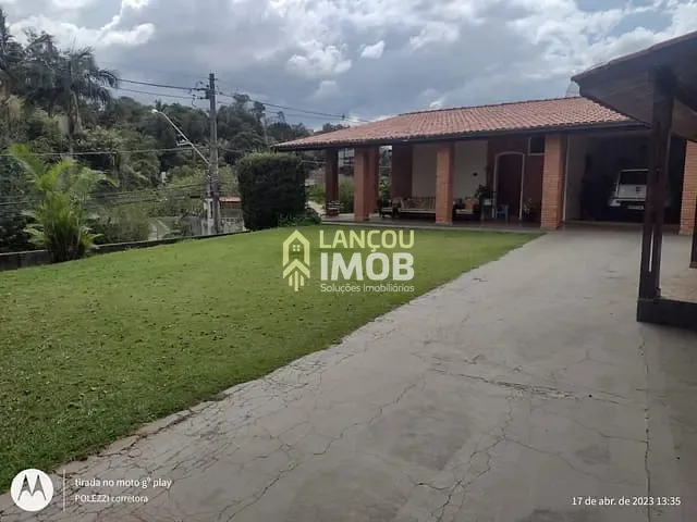 Casa com 736m² 3 quartos e 3 banheiros, à venda, no bairro Jardim Colonial em Jundiaí