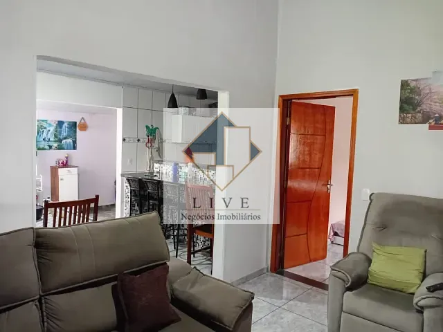Casa 2 quartos e 2 banheiros, à venda, no bairro Vila Yolanda Costa e Silva em Sumaré