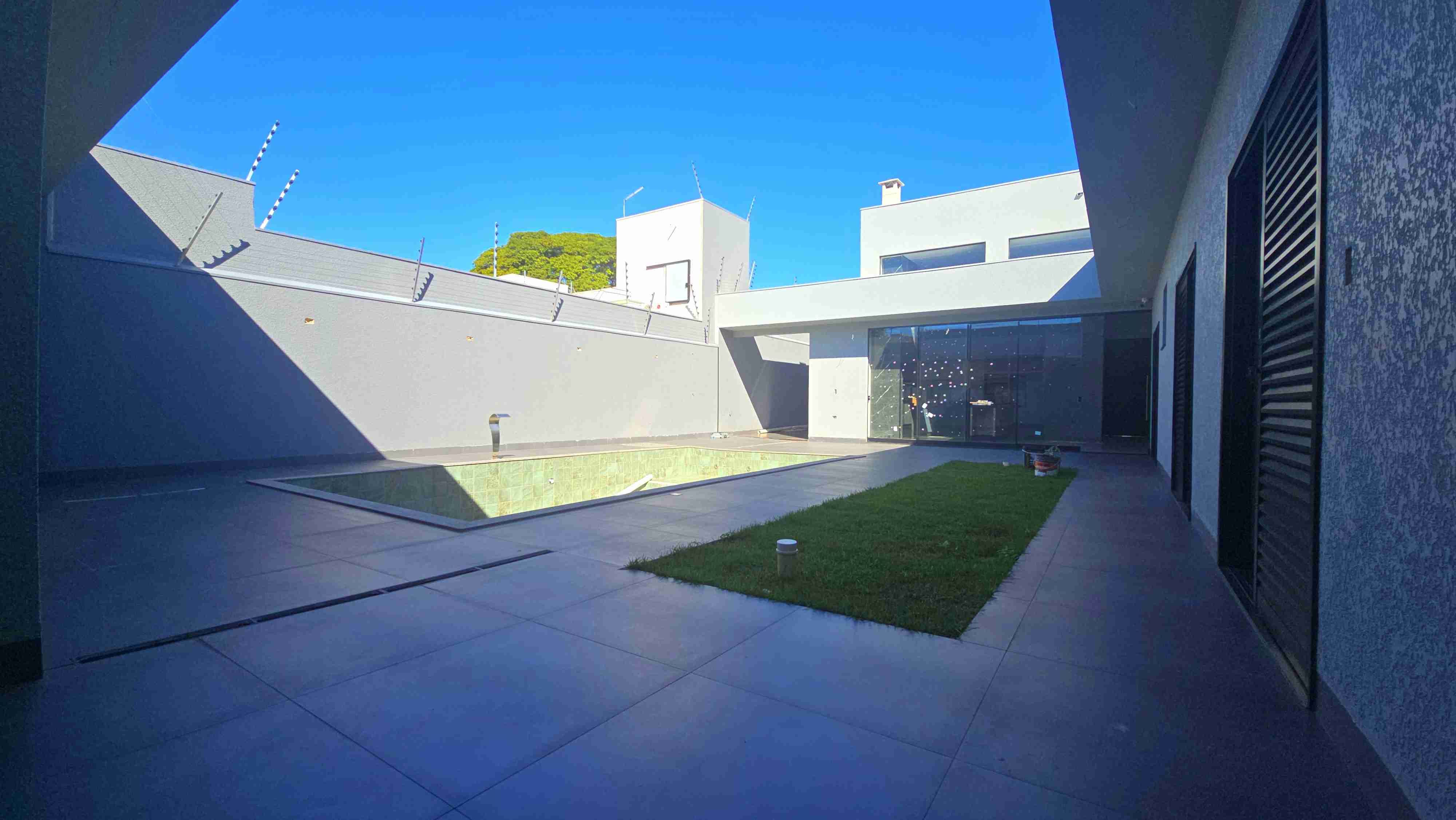 Casa à venda com 4 quartos, 320m² - Foto 7