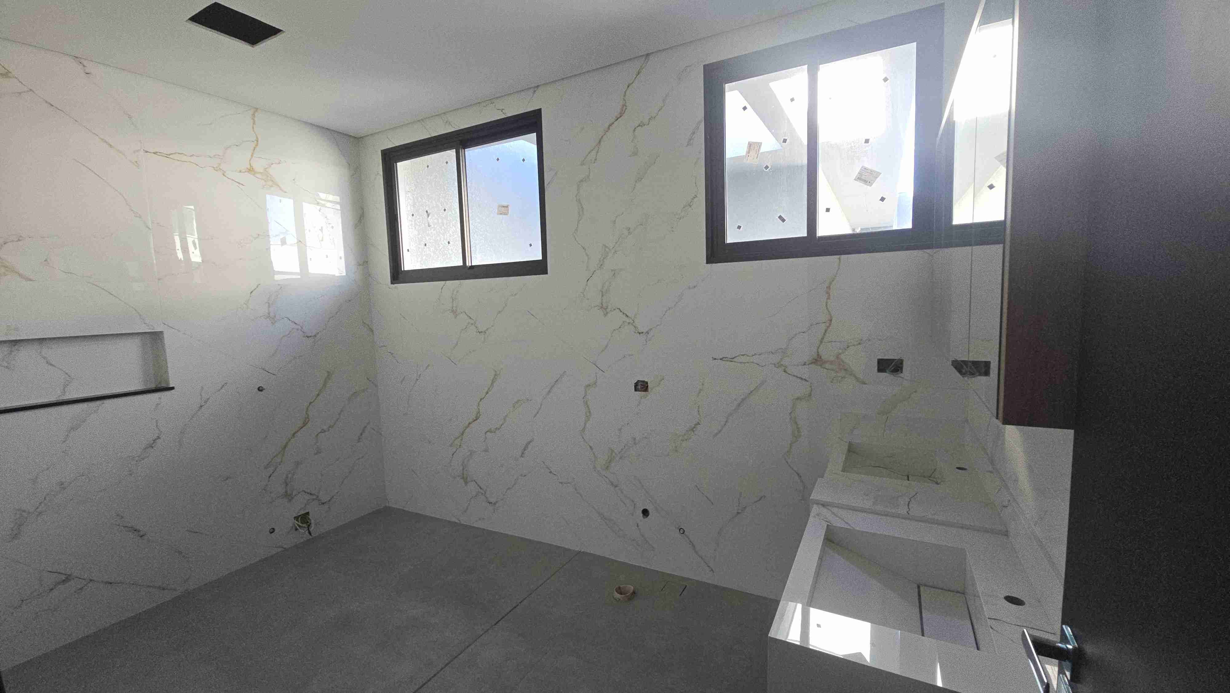 Casa à venda com 4 quartos, 320m² - Foto 13
