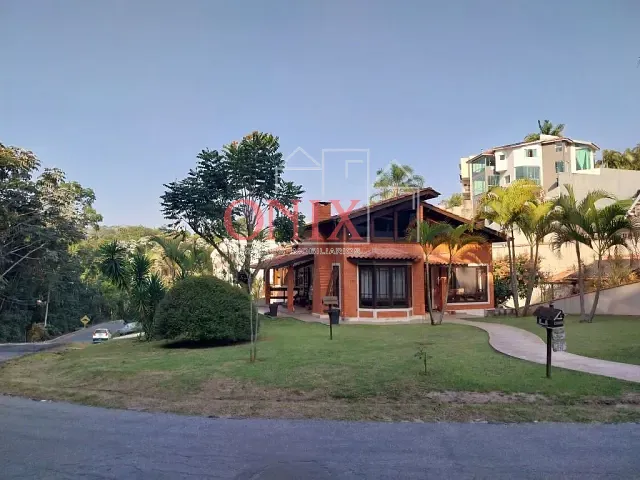 Casa com 969m² 3 quartos e 2 banheiros, à venda, no bairro Parque Residencial Itapeti em Mogi das Cruzes