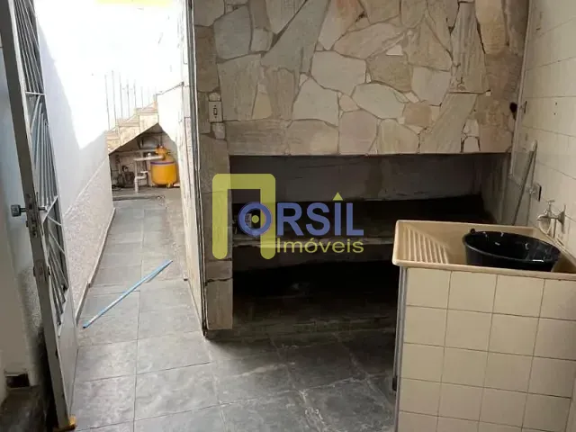 Casa com 303m² 4 quartos e 3 banheiros, à venda, no bairro Vila Sud Menuci em Mogi das Cruzes