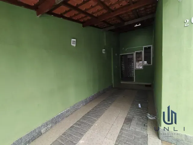 Casa 2 quartos e 1 banheiro, à venda, no bairro São Luís em Volta Redonda