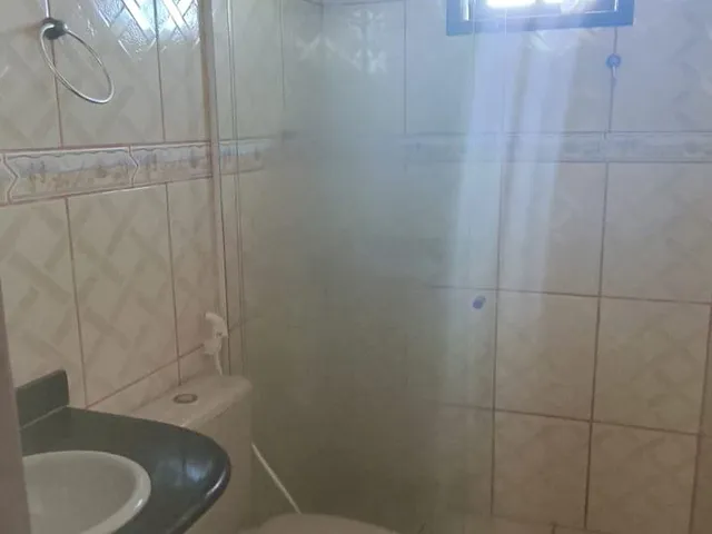 Casa 3 quartos e 2 banheiros, para alugar, no bairro Unamar (Tamoios) em Cabo Frio