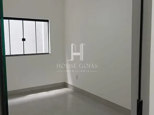 Casa com 203m² 3 quartos e 2 banheiros, à venda, no bairro Jardim Buriti Sereno em Aparecida de Goiânia