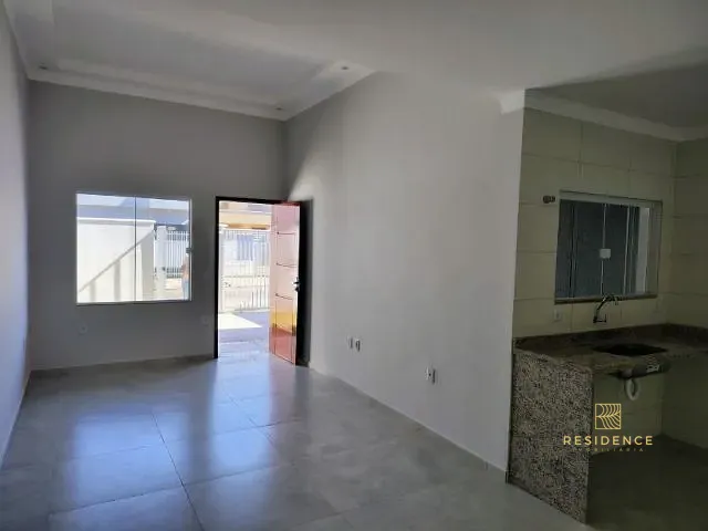 Casa 2 quartos e 1 banheiro, à venda, no bairro CENTRO em Porto Real