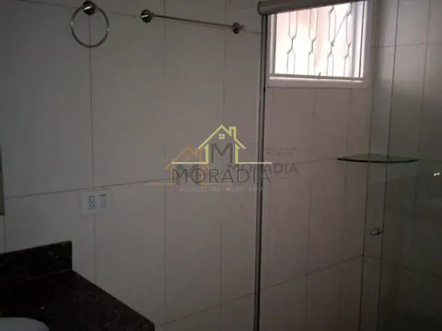 Casa com 200m² 2 quartos e 1 banheiro, para alugar, no bairro Jardim Alvorada em Guaxupé