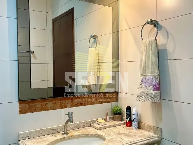 Casa com 380m² 5 quartos e 5 banheiros, à venda, no bairro Vila Mamedina em Lençóis Paulista