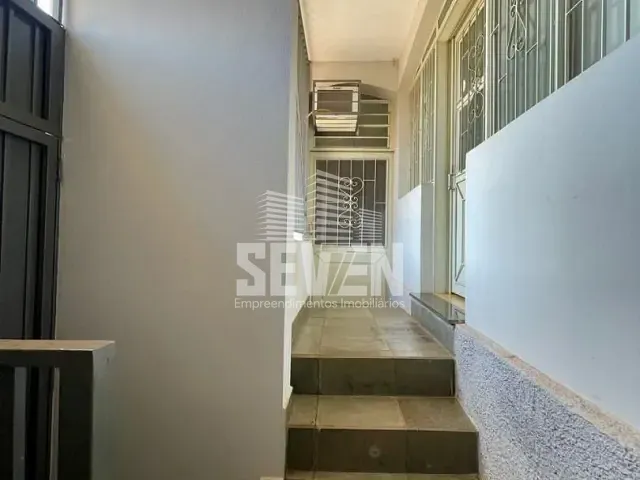 Casa com 380m² 5 quartos e 5 banheiros, à venda, no bairro Vila Mamedina em Lençóis Paulista