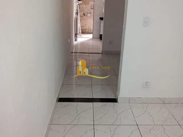 Casa 1 quarto e 1 banheiro, para alugar, no bairro Parada XV de Novembro em São Paulo