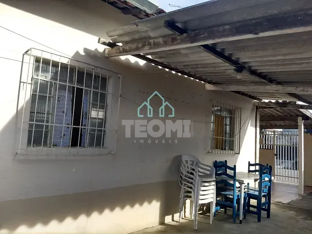 Casa com 279m² 2 quartos e 2 banheiros, à venda, no bairro Parque Aeroporto em Taubaté