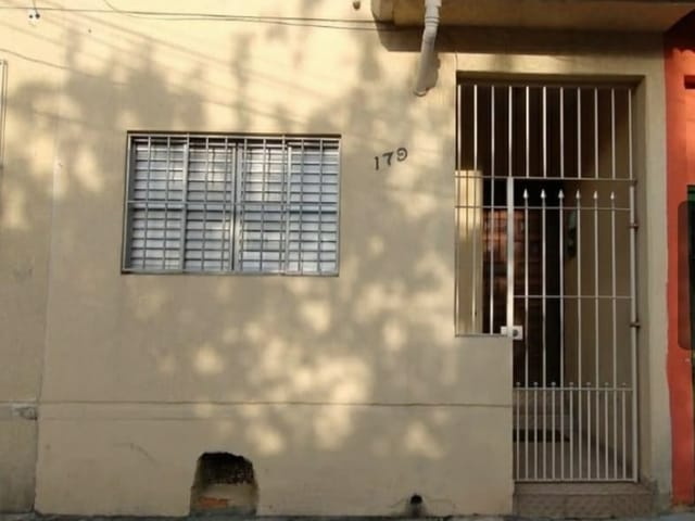 Casa com 160m² 3 quartos e 2 banheiros, à venda, no bairro Cambuci em São Paulo