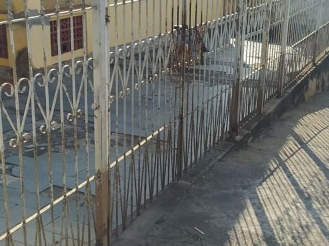 Casa com 967m² 12 quartos e 8 banheiros, à venda, no bairro Centro em Extrema