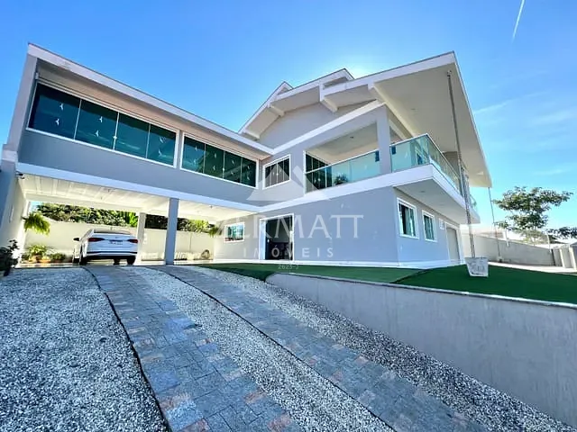 Casa 4 quartos e 6 banheiros, à venda, no bairro Itoupava Norte em Blumenau