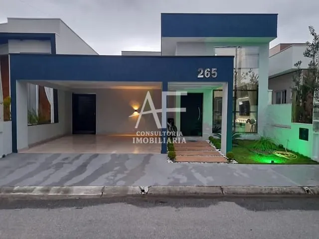Casa com 250m², à venda, no bairro Estiva em Taubaté