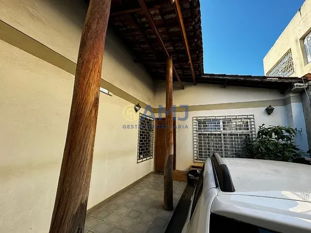 Casa com 286m² 3 quartos e 3 banheiros, à venda, no bairro Setor Campinas em Goiânia