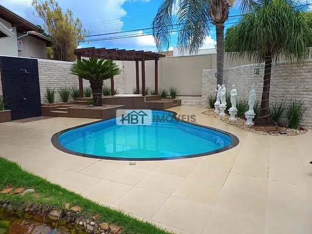 Casa 3 quartos e 6 banheiros, à venda, no bairro Jardim Colonial em Bauru