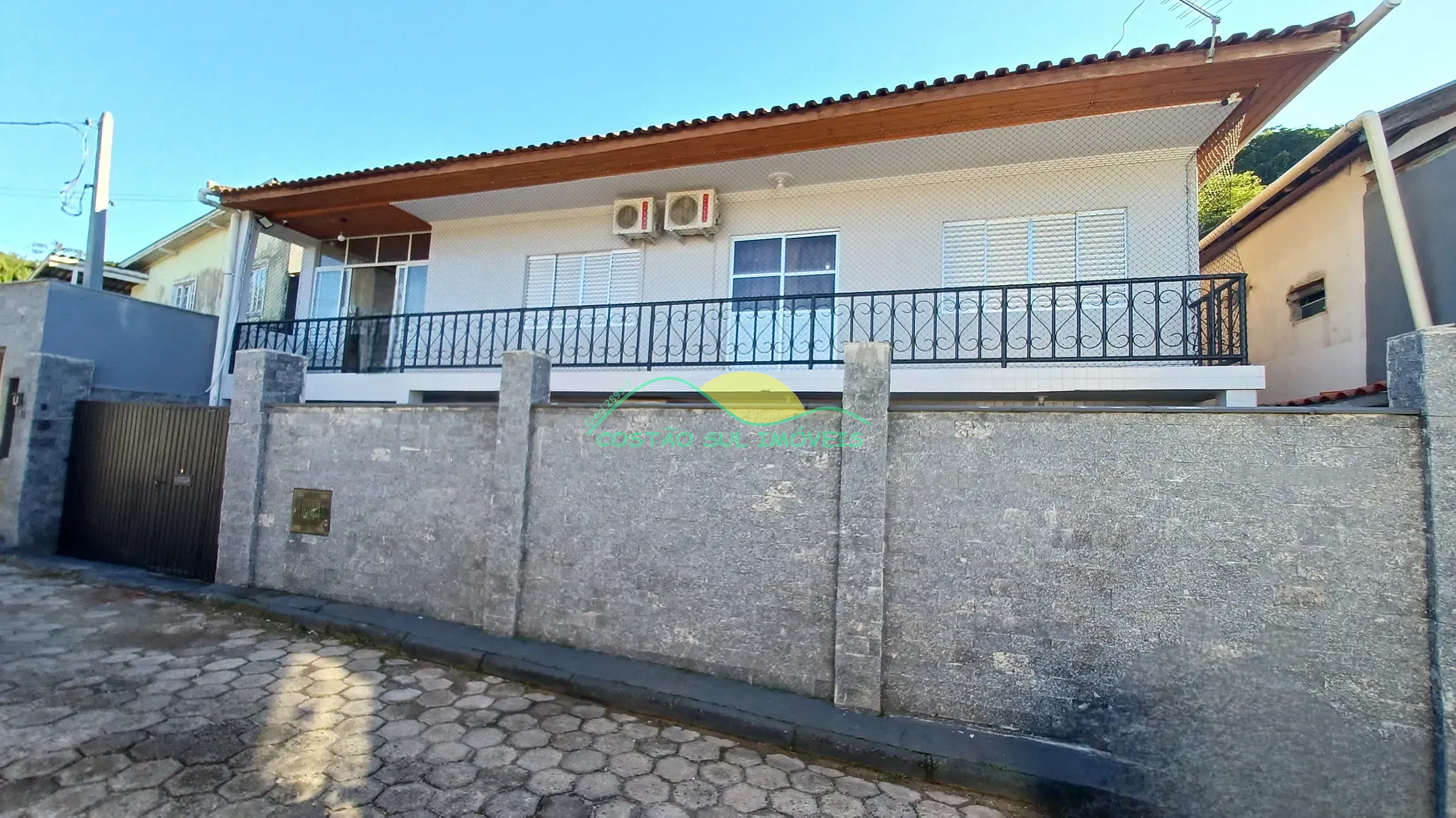Casa, 5 quartos, 304 m² - Foto 2