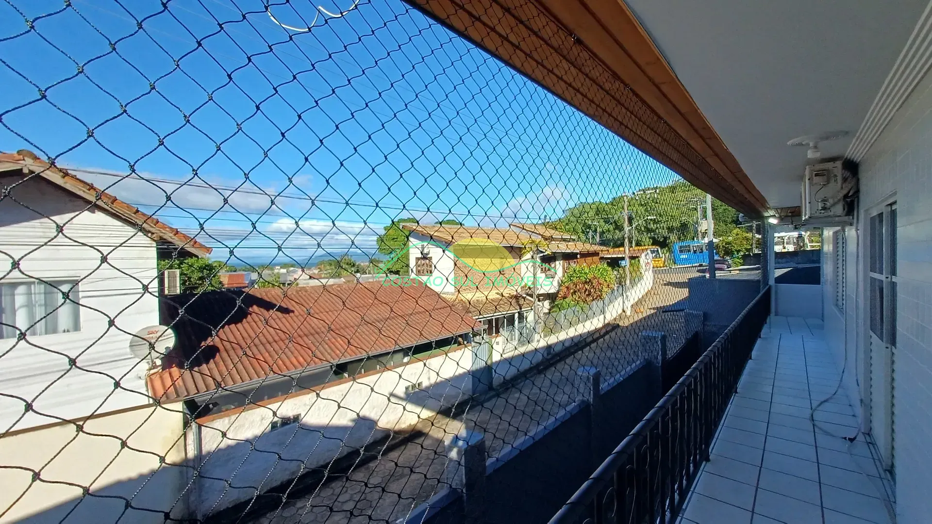 Casa, 5 quartos, 304 m² - Foto 1